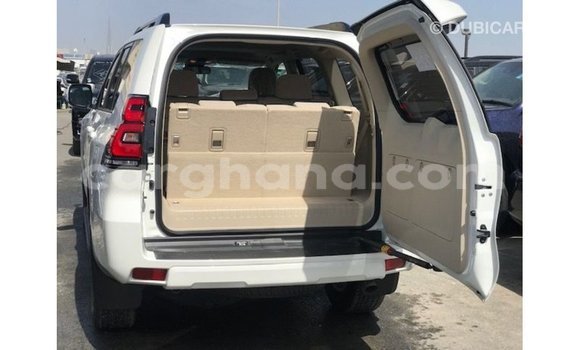 Buy Import Toyota Prado White Car in Import - Dubai in Ashanti Buy Import Toyota Prado White Car in Import - Dubai in Ashanti
