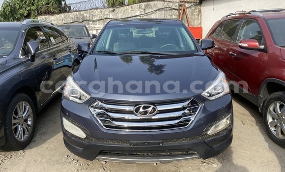 Buy Used Hyundai Santa Fe Beige Car in Sekondi–Takoradi Metropolitan in Western Buy Used Hyundai Santa Fe Beige Car in Sekondi–Takoradi Metropolitan in Western