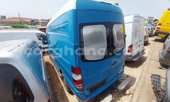 Buy Used Mercedes‒Benz Sprinter Blue Truck in Accra in Greater Accra Buy Used Mercedes‒Benz Sprinter Blue Truck in Accra in Greater Accra