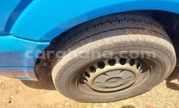 Buy Used Mercedes‒Benz Sprinter Blue Truck in Accra in Greater Accra Buy Used Mercedes‒Benz Sprinter Blue Truck in Accra in Greater Accra