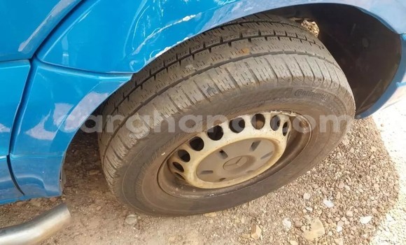 Buy Used Mercedes‒Benz Sprinter Blue Truck in Accra in Greater Accra Buy Used Mercedes‒Benz Sprinter Blue Truck in Accra in Greater Accra