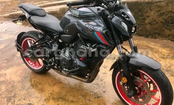 Ra Àlòkù BMW F 650 Black Mọto in Accra ni Greater Accra Ra Àlòkù BMW F 650 Black Mọto in Accra ni Greater Accra