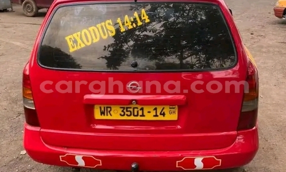 Ra Àlòkù Opel Astra Red Ọkọ̀ in Accra ni Greater Accra Ra Àlòkù Opel Astra Red Ọkọ̀ in Accra ni Greater Accra