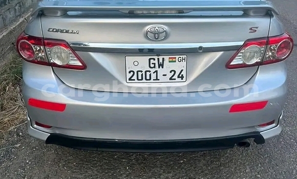 Ra Àlòkù Toyota Corolla Silver Ọkọ̀ in Accra ni Greater Accra Ra Àlòkù Toyota Corolla Silver Ọkọ̀ in Accra ni Greater Accra