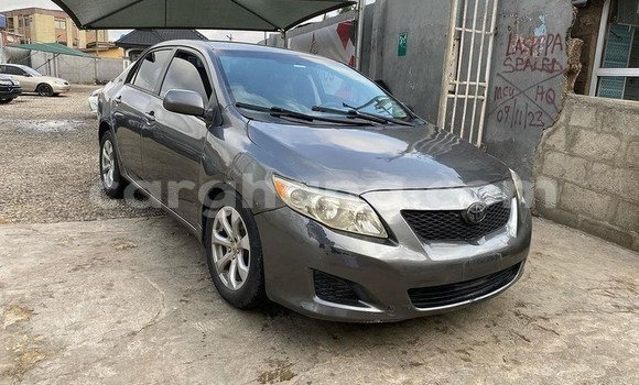 Buy Used Toyota Corolla Beige Car in Sekondi–Takoradi Metropolitan in Western Buy Used Toyota Corolla Beige Car in Sekondi–Takoradi Metropolitan in Western