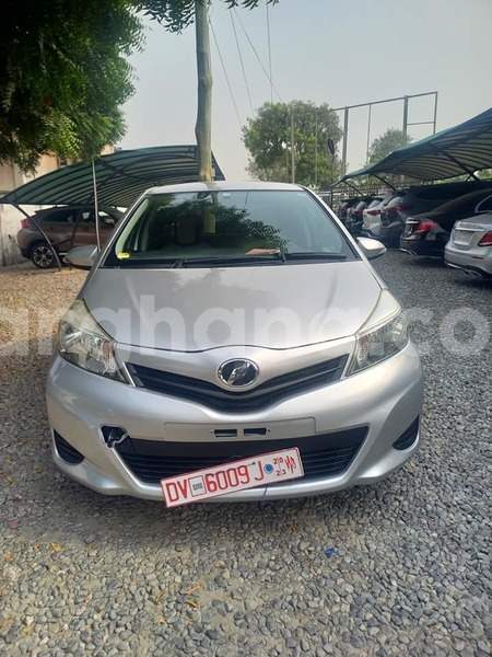 Big with watermark toyota vitz central abura 58052