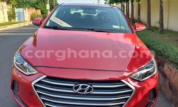 Ra Àlòkù Hyundai Elantra Red Ọkọ̀ in Aburi ni Oorun