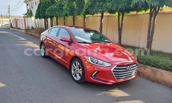 Sayi Na hannu Hyundai Elantra Red Mota in Aburi a Gabas Sayi Na hannu Hyundai Elantra Red Mota in Aburi a Gabas