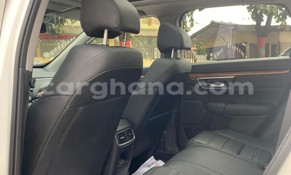 Sayi Na hannu Honda CR–V White Mota in Aburi a Gabas Sayi Na hannu Honda CR–V White Mota in Aburi a Gabas