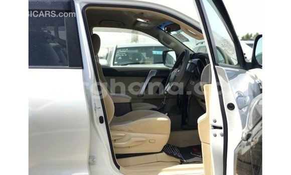 Buy Import Toyota Prado White Car in Import - Dubai in Ashanti Buy Import Toyota Prado White Car in Import - Dubai in Ashanti