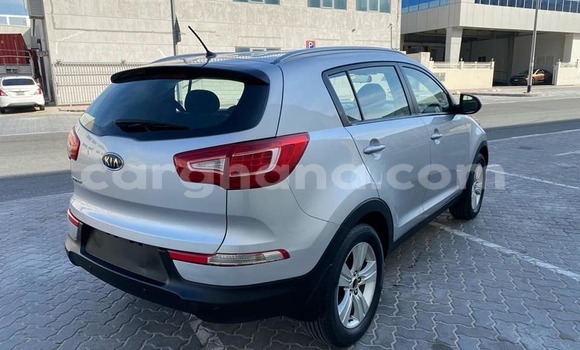 Ra Àlòkù Kia Sportage Miiran Ọkọ̀ in Aburi ni Oorun Ra Àlòkù Kia Sportage Miiran Ọkọ̀ in Aburi ni Oorun