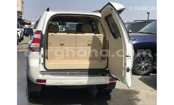 Buy Import Toyota Prado White Car in Import - Dubai in Ashanti Buy Import Toyota Prado White Car in Import - Dubai in Ashanti