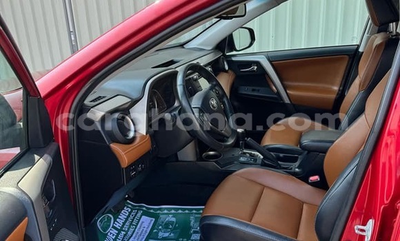 Ra Àlòkù Toyota RAV4 Red Ọkọ̀ in Accra ni Greater Accra Ra Àlòkù Toyota RAV4 Red Ọkọ̀ in Accra ni Greater Accra
