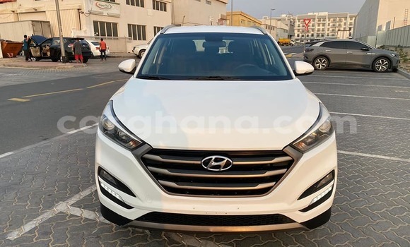 Buy Used Hyundai Tucson White Car in Accra in Greater Accra