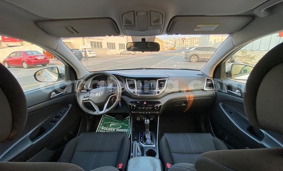 Ra Àlòkù Hyundai Tucson funfun Ọkọ̀ in Accra ni Greater Accra Ra Àlòkù Hyundai Tucson funfun Ọkọ̀ in Accra ni Greater Accra