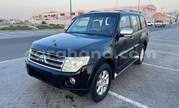 Ra Àlòkù Mitsubishi Pajero Black Ọkọ̀ in Accra ni Greater Accra Ra Àlòkù Mitsubishi Pajero Black Ọkọ̀ in Accra ni Greater Accra