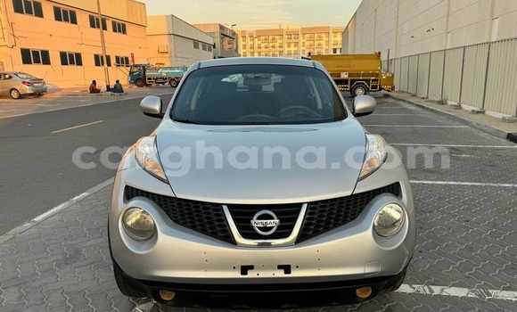 Ra Àlòkù Nissan Juke Miiran Ọkọ̀ in Abura ni Aarin Ra Àlòkù Nissan Juke Miiran Ọkọ̀ in Abura ni Aarin