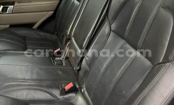 Sayi Na hannu Range Rover Range Rover White Mota in Aburi a Gabas Sayi Na hannu Range Rover Range Rover White Mota in Aburi a Gabas