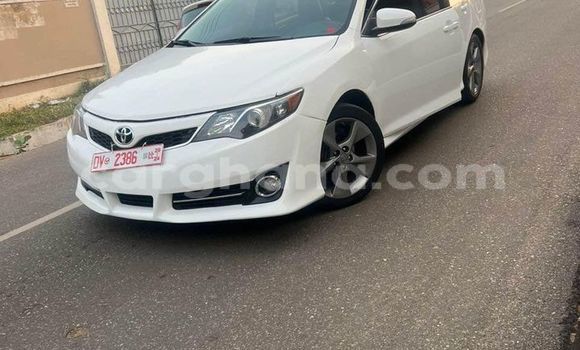 Buy Used Toyota Camry White Car in Accra in Greater Accra Buy Used Toyota Camry White Car in Accra in Greater Accra