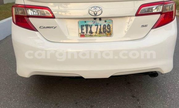 Buy Used Toyota Camry White Car in Accra in Greater Accra Buy Used Toyota Camry White Car in Accra in Greater Accra
