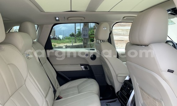 Buy Used Land Rover Range Rover Sport Beige Car in Sekondi–Takoradi Metropolitan in Western Buy Used Land Rover Range Rover Sport Beige Car in Sekondi–Takoradi Metropolitan in Western
