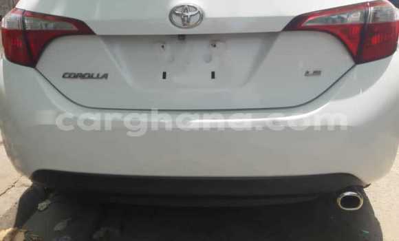 Buy Used Toyota Corolla White Car in Sekondi–Takoradi Metropolitan in Western Buy Used Toyota Corolla White Car in Sekondi–Takoradi Metropolitan in Western