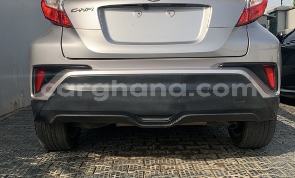 Ra Àlòkù Toyota C-HR Silver Ọkọ̀ in Sekondi–Takoradi Metropolitan ni Oorun Ra Àlòkù Toyota C-HR Silver Ọkọ̀ in Sekondi–Takoradi Metropolitan ni Oorun