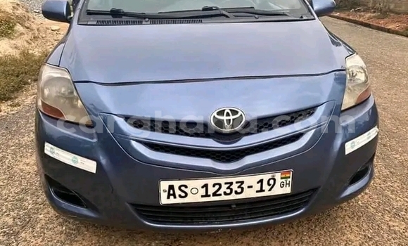 Ra Àlòkù Toyota Yaris Silver Ọkọ̀ in Accra ni Greater Accra