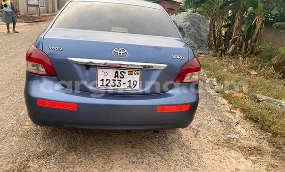 Ra Àlòkù Toyota Yaris Silver Ọkọ̀ in Accra ni Greater Accra Ra Àlòkù Toyota Yaris Silver Ọkọ̀ in Accra ni Greater Accra