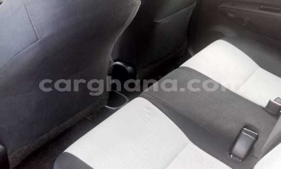 Sayi Na hannu Toyota Yaris Red Mota in Sekondi–Takoradi Metropolitan a Yamma Sayi Na hannu Toyota Yaris Red Mota in Sekondi–Takoradi Metropolitan a Yamma