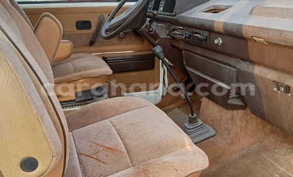 Ra Àlòkù Volkswagen Vento funfun Ọkọ̀ in Sekondi–Takoradi Metropolitan ni Oorun Ra Àlòkù Volkswagen Vento funfun Ọkọ̀ in Sekondi–Takoradi Metropolitan ni Oorun