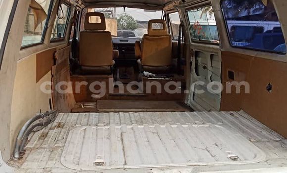 Ra Àlòkù Volkswagen Vento funfun Ọkọ̀ in Sekondi–Takoradi Metropolitan ni Oorun Ra Àlòkù Volkswagen Vento funfun Ọkọ̀ in Sekondi–Takoradi Metropolitan ni Oorun