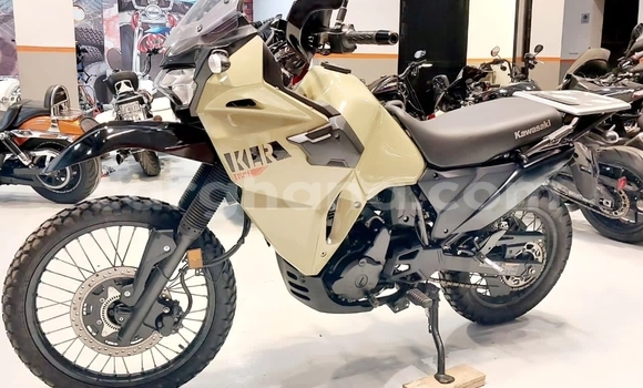 Sayi Na hannu Kawasaki KLR 650 M Motsi in Accra a Greater Accra