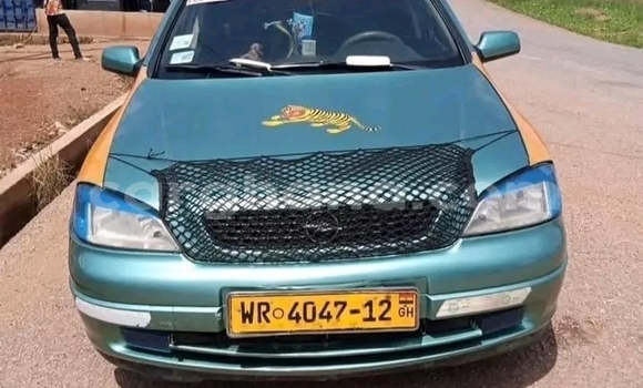 Ra Àlòkù Opel Astra Red Ọkọ̀ in Accra ni Greater Accra Ra Àlòkù Opel Astra Red Ọkọ̀ in Accra ni Greater Accra