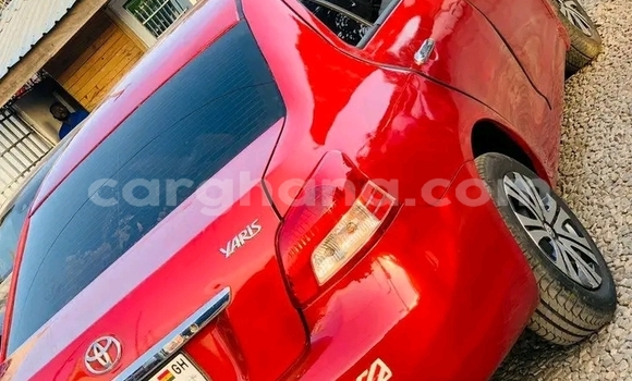 Sayi Na hannu Toyota Corolla Red Mota in Accra a Greater Accra