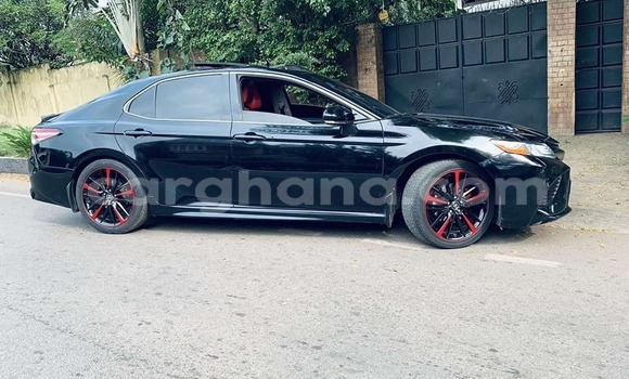 Ra Àlòkù Toyota Camry Black Ọkọ̀ in Accra ni Greater Accra Ra Àlòkù Toyota Camry Black Ọkọ̀ in Accra ni Greater Accra
