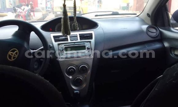 Ra Àlòkù Toyota Yaris Miiran Ọkọ̀ in Aburi ni Oorun Ra Àlòkù Toyota Yaris Miiran Ọkọ̀ in Aburi ni Oorun