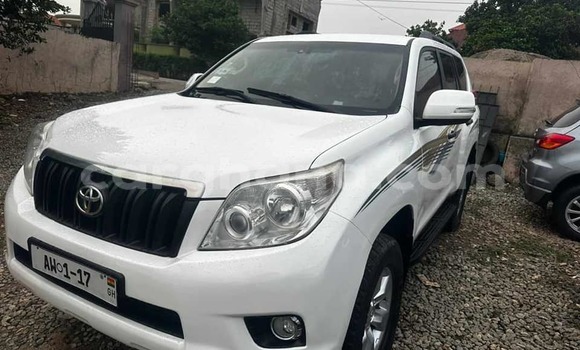 Buy Used Toyota Land Cruiser Prado White Car in Accra in Greater Accra Buy Used Toyota Land Cruiser Prado White Car in Accra in Greater Accra