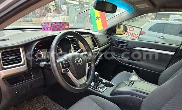 Buy Used Toyota Highlander Other Car in Accra in Greater Accra Buy Used Toyota Highlander Other Car in Accra in Greater Accra