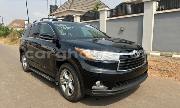 Ra Àlòkù Toyota Highlander Black Ọkọ̀ in Sekondi–Takoradi Metropolitan ni Oorun Ra Àlòkù Toyota Highlander Black Ọkọ̀ in Sekondi–Takoradi Metropolitan ni Oorun