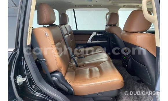 Buy Import Toyota Land Cruiser Black Car in Import - Dubai in Ashanti Buy Import Toyota Land Cruiser Black Car in Import - Dubai in Ashanti