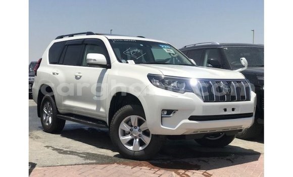 Buy Import Toyota Prado White Car in Import - Dubai in Ashanti Buy Import Toyota Prado White Car in Import - Dubai in Ashanti