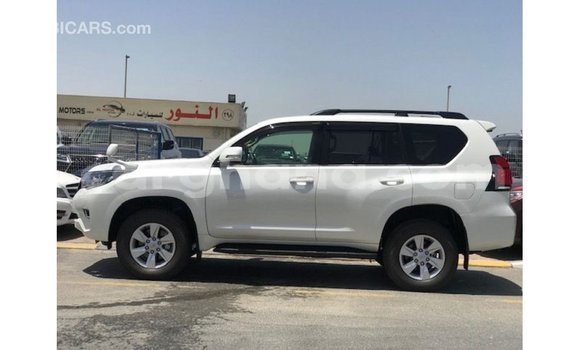 Buy Import Toyota Prado White Car in Import - Dubai in Ashanti Buy Import Toyota Prado White Car in Import - Dubai in Ashanti