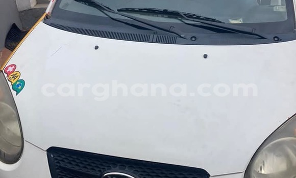 Sayi Na hannu Kia Morning White Mota in Abura a Tsakiya Sayi Na hannu Kia Morning White Mota in Abura a Tsakiya