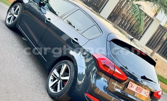 Sayi Na hannu Kia Forte Sauran Mota in Abura a Tsakiya