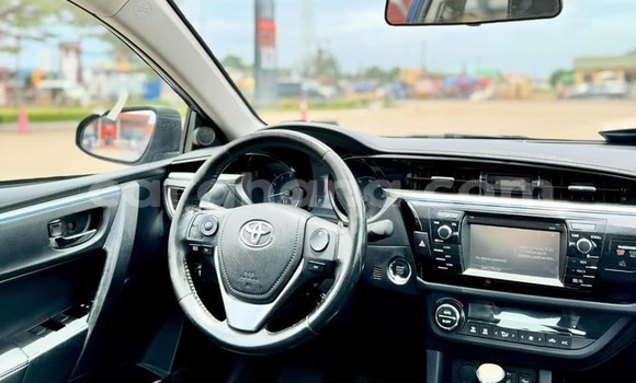 Ra Àlòkù Toyota Corolla Blue Ọkọ̀ in Accra ni Greater Accra Ra Àlòkù Toyota Corolla Blue Ọkọ̀ in Accra ni Greater Accra