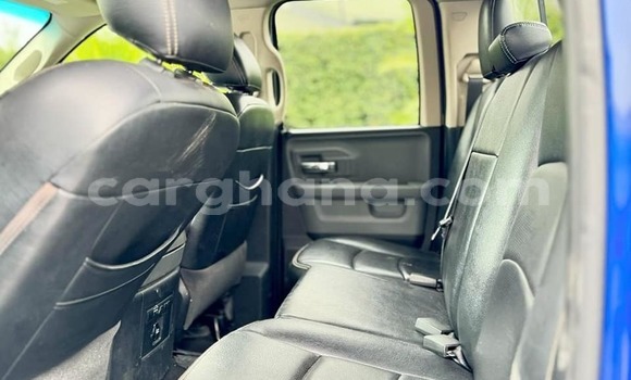 Ra Àlòkù Dodge RAM Blue Ọkọ̀ in Accra ni Greater Accra Ra Àlòkù Dodge RAM Blue Ọkọ̀ in Accra ni Greater Accra