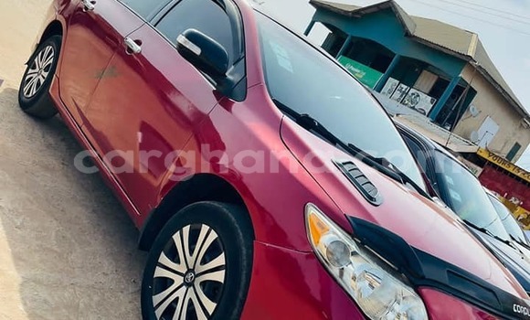 Sayi Na hannu Toyota Corolla Red Mota in Accra a Greater Accra