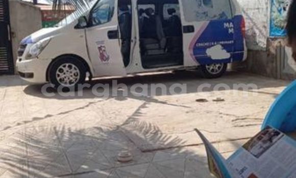 Sayi Na hannu Hyundai Starex Sauran Mota in Accra a Greater Accra Sayi Na hannu Hyundai Starex Sauran Mota in Accra a Greater Accra