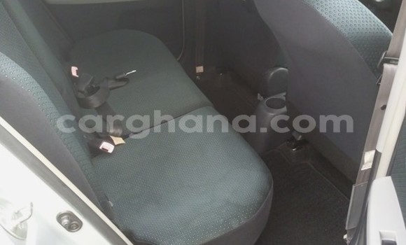Ra Àlòkù Toyota Vitz Silver Ọkọ̀ in Sekondi–Takoradi Metropolitan ni Oorun Ra Àlòkù Toyota Vitz Silver Ọkọ̀ in Sekondi–Takoradi Metropolitan ni Oorun